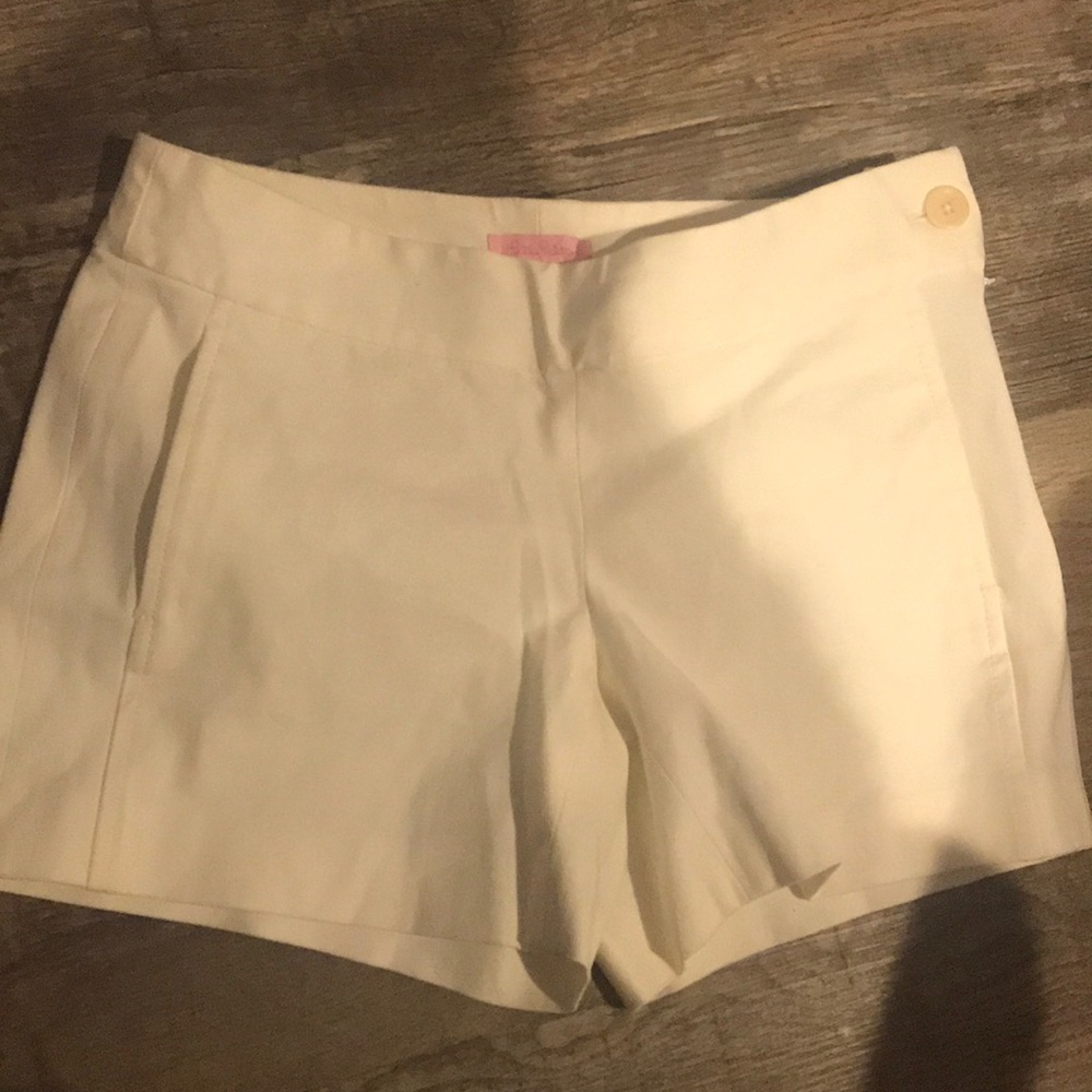 Lilly Pulitzer shorts white